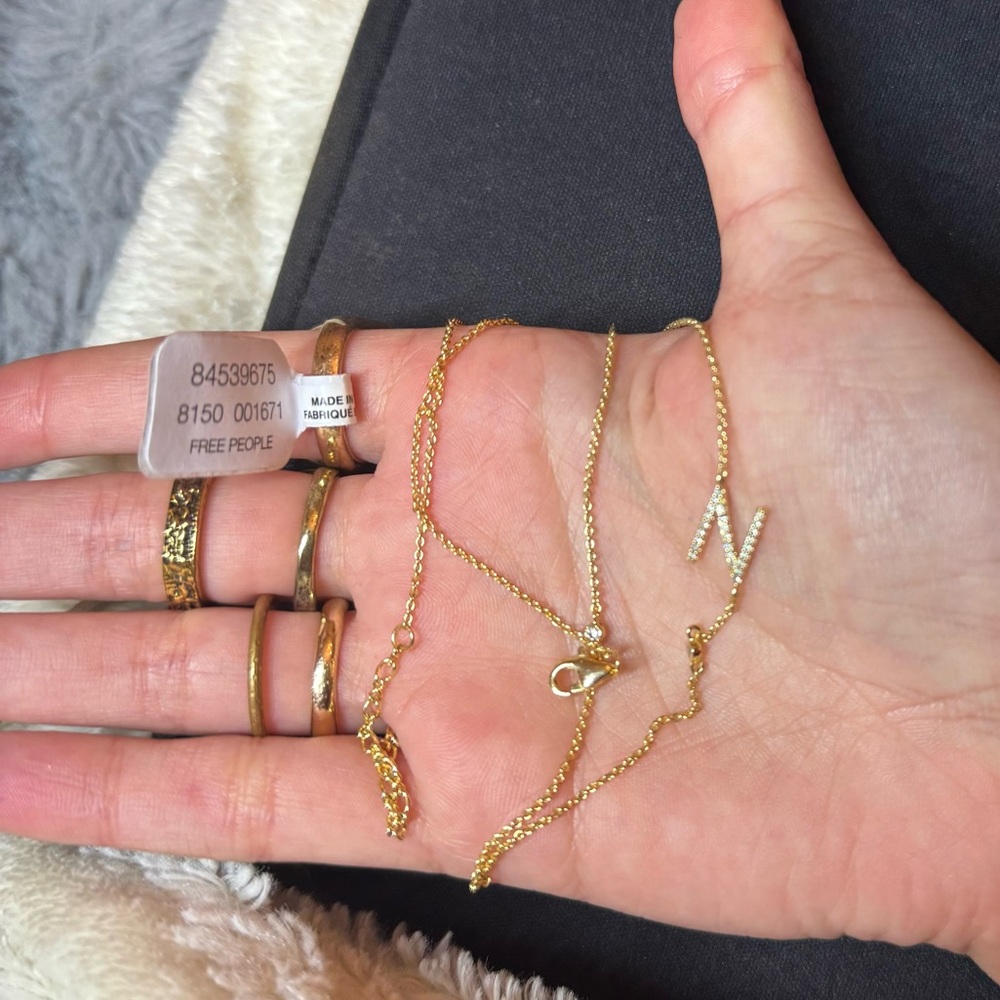 Gold Jewelry Lot - Picture 4 of 6